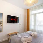 Soleil D'ete - Netflix & Wifi - Balcon - Climatisation - Parking Gratuit - Check-in 24h24 - Emplacement Velos - Goodmarning 公寓 香槟沙隆