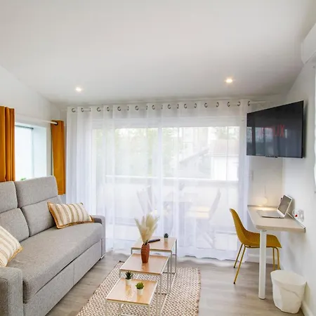 Apartamento Soleil D'été - Netflix&wifi - Balcon - Climatisation - Parking Gratuit - Check-in 24h24 - Emplacement Vélos - Goodmarning *